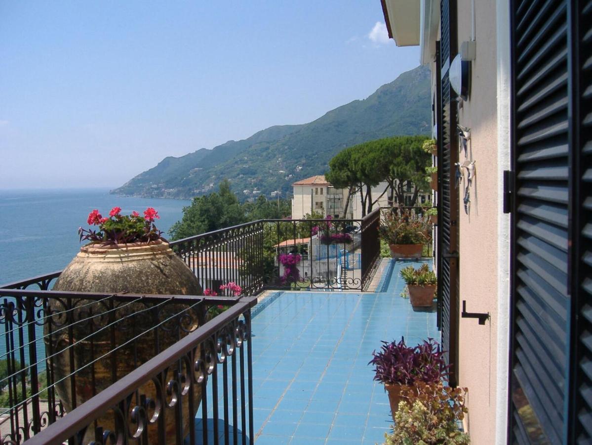 Lady Ida B&B Vietri sul Mare Exterior photo